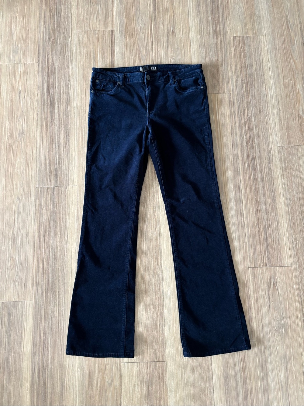 KUT from the Kloth Karen Baby Bootcut Corduroy Pants Navy Blue Womens 12 Preppy